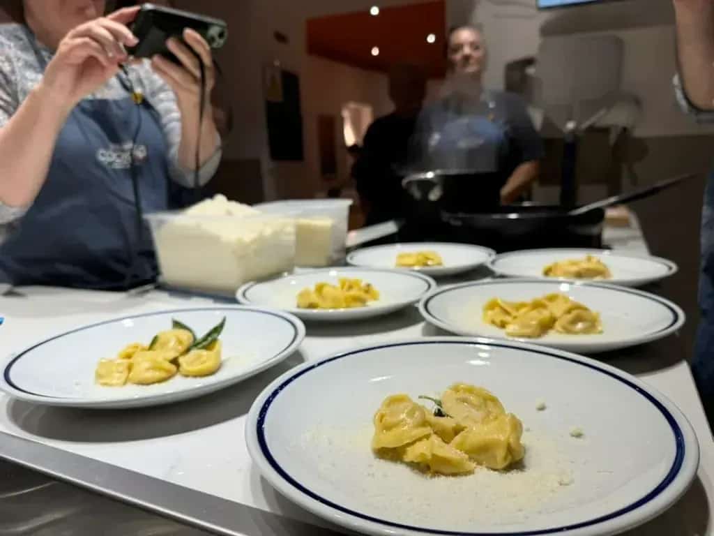 Wine Tasting and Cooking Class in Rome: Recipes and Pairings - photo 1 of 4