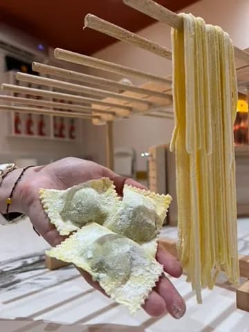 Pasta fresca senza glutine con la Fioreglut: i tonnarelli del corso