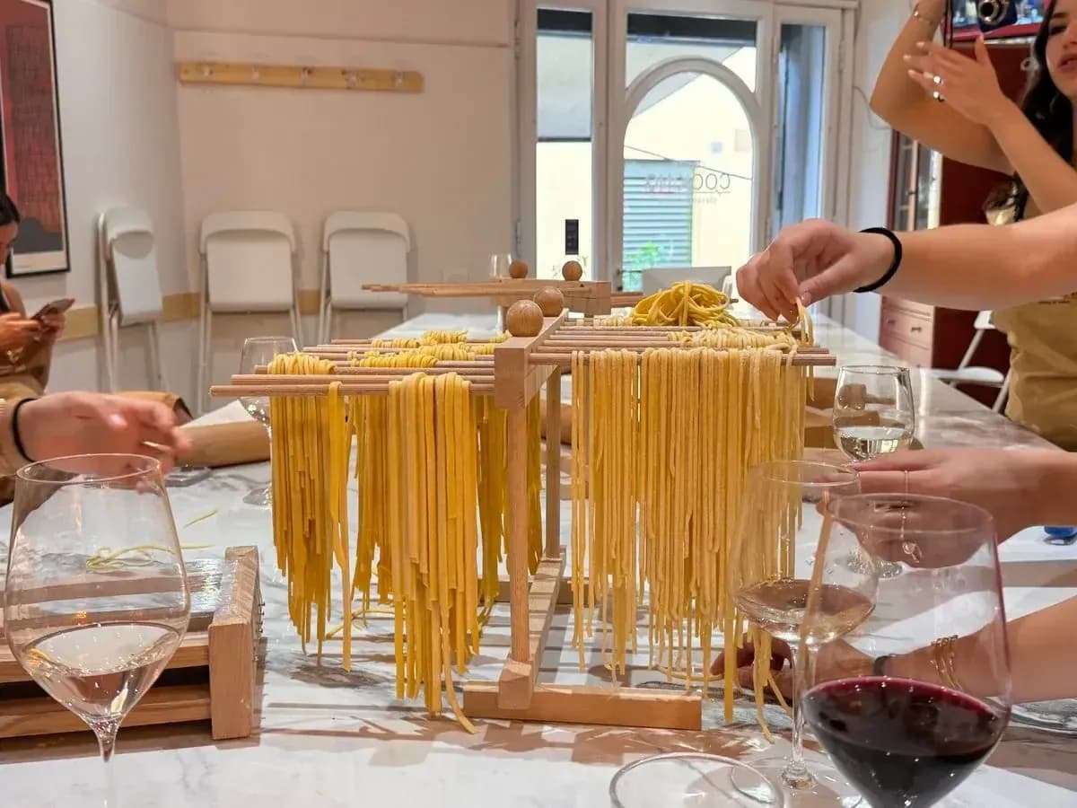 Clase privada de carbonara en Roma: cacio e pepe y amatriciana - foto 2 de 4